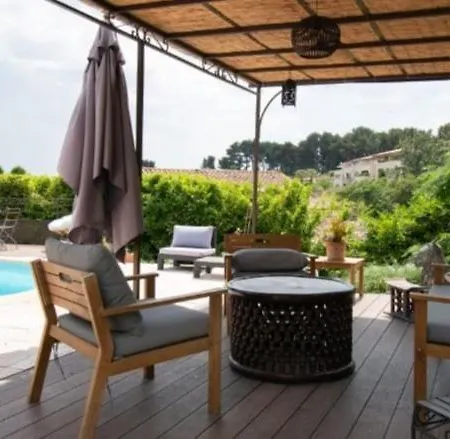 Magnifique Avec Piscine A 2 Pas Du Centre D'aix Villa *